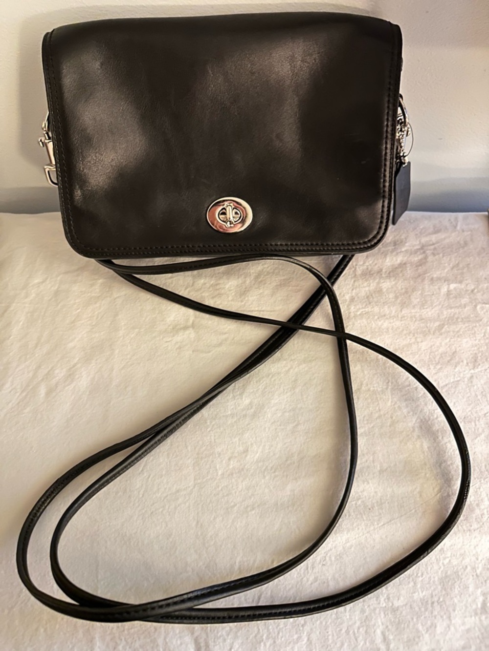 Vintage Style Coach Black Leather Penelope Crossbody Revival 2012